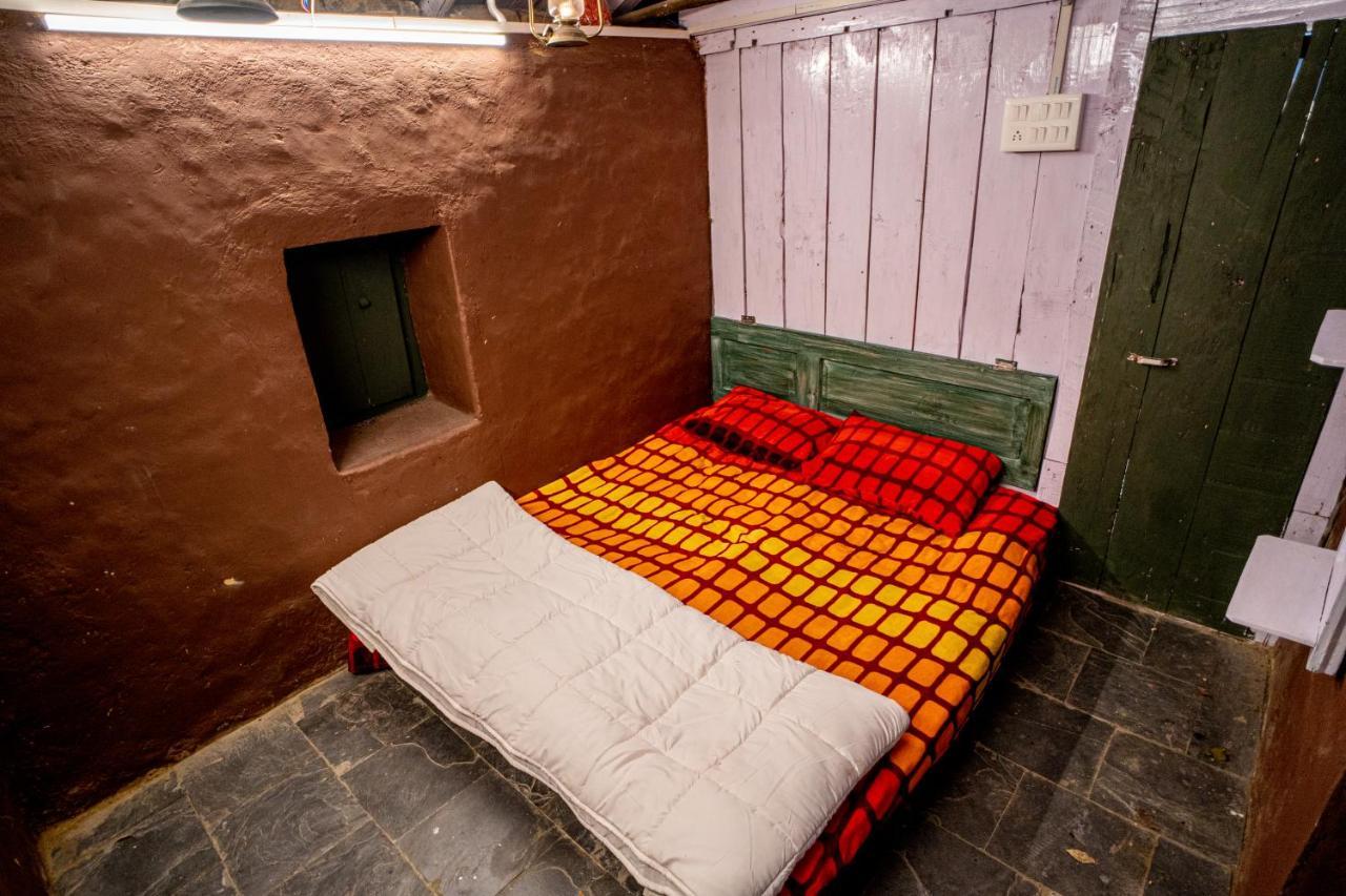 Vila The Olive Hut Bīr Exteriér fotografie
